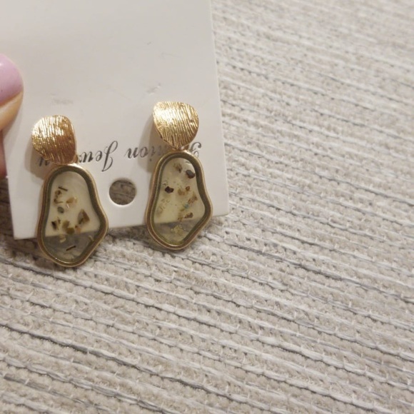 X&P New Fashion Round Dangle Drop Korean Earrings - Picture 2 of 2